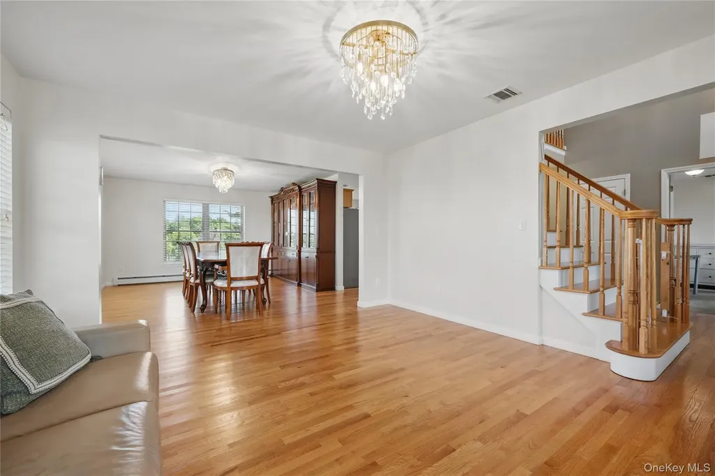 15 Prestwick Drive Monroe NY 10950