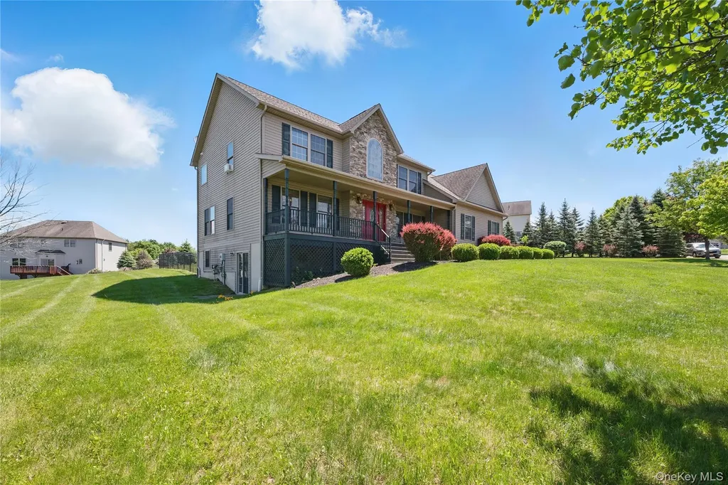 15 Prestwick Drive Monroe NY 10950