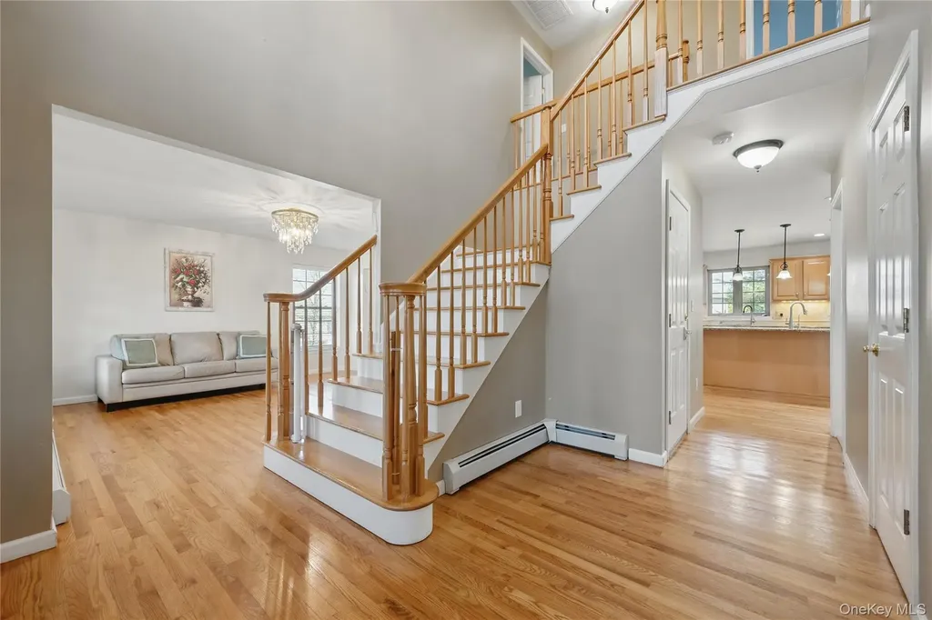 15 Prestwick Drive Monroe NY 10950