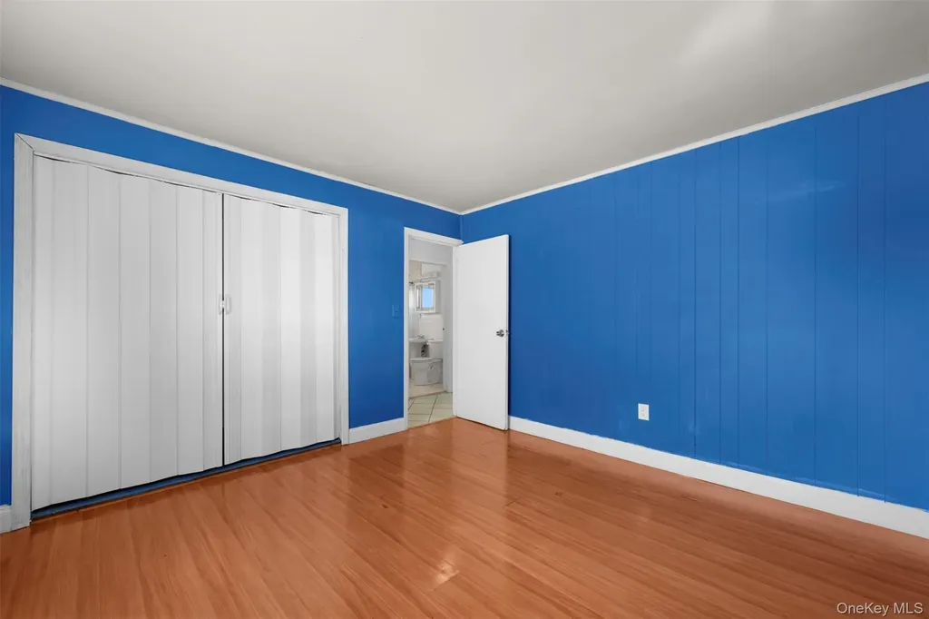 13 Squirrel Lane Levittown NY 11756