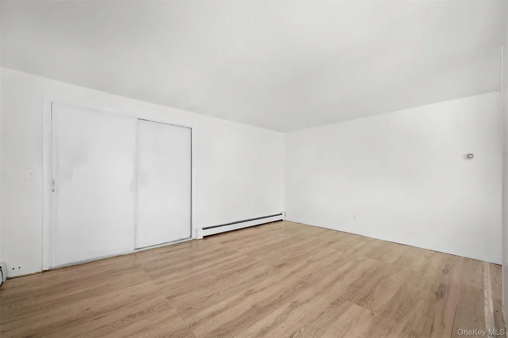 13 Squirrel Lane Levittown NY 11756