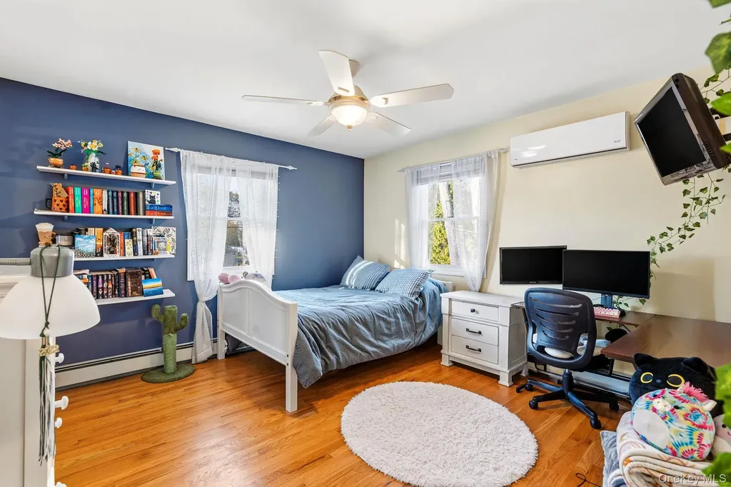 2 Pentmoor Drive Mastic NY 11950