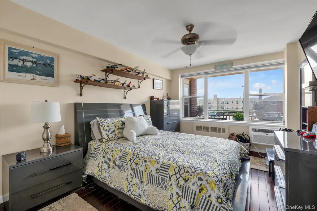 333 E Broadway Long Beach NY 11561