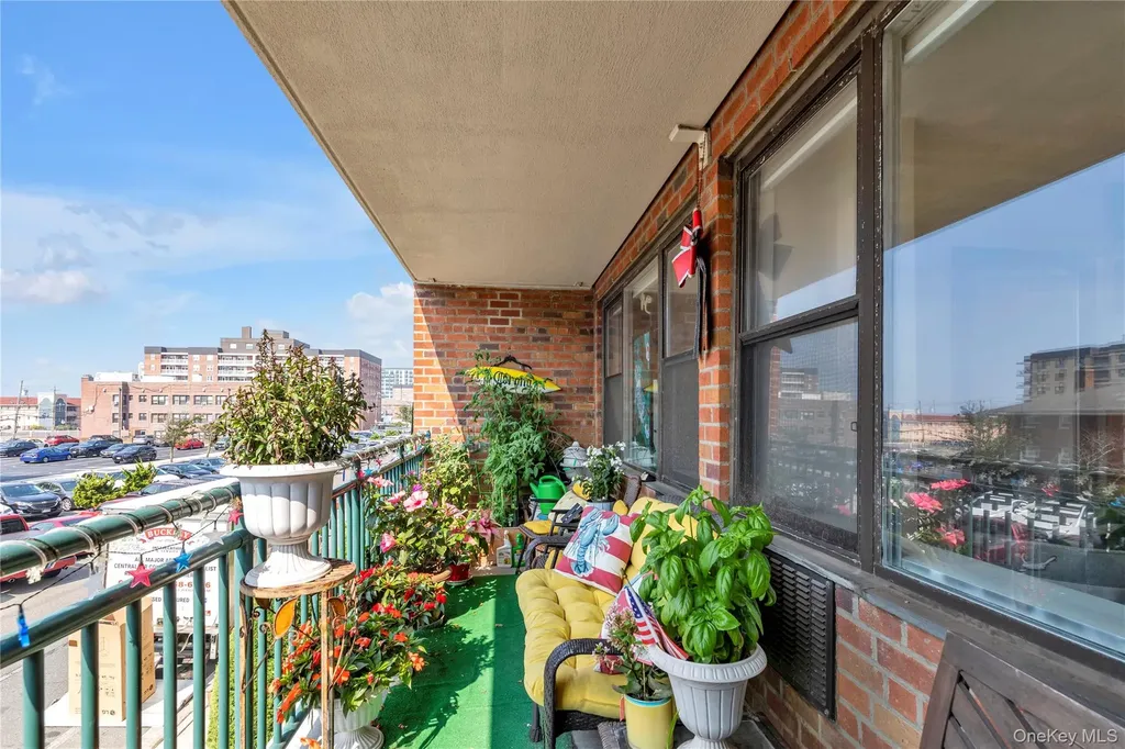 333 E Broadway Long Beach NY 11561