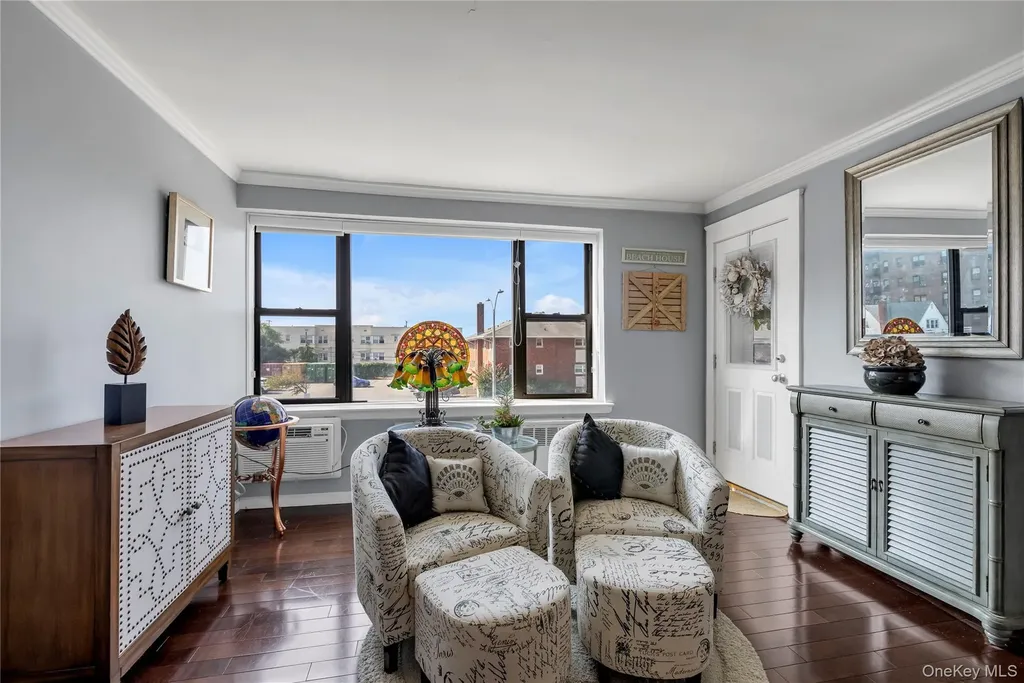 333 E Broadway Long Beach NY 11561