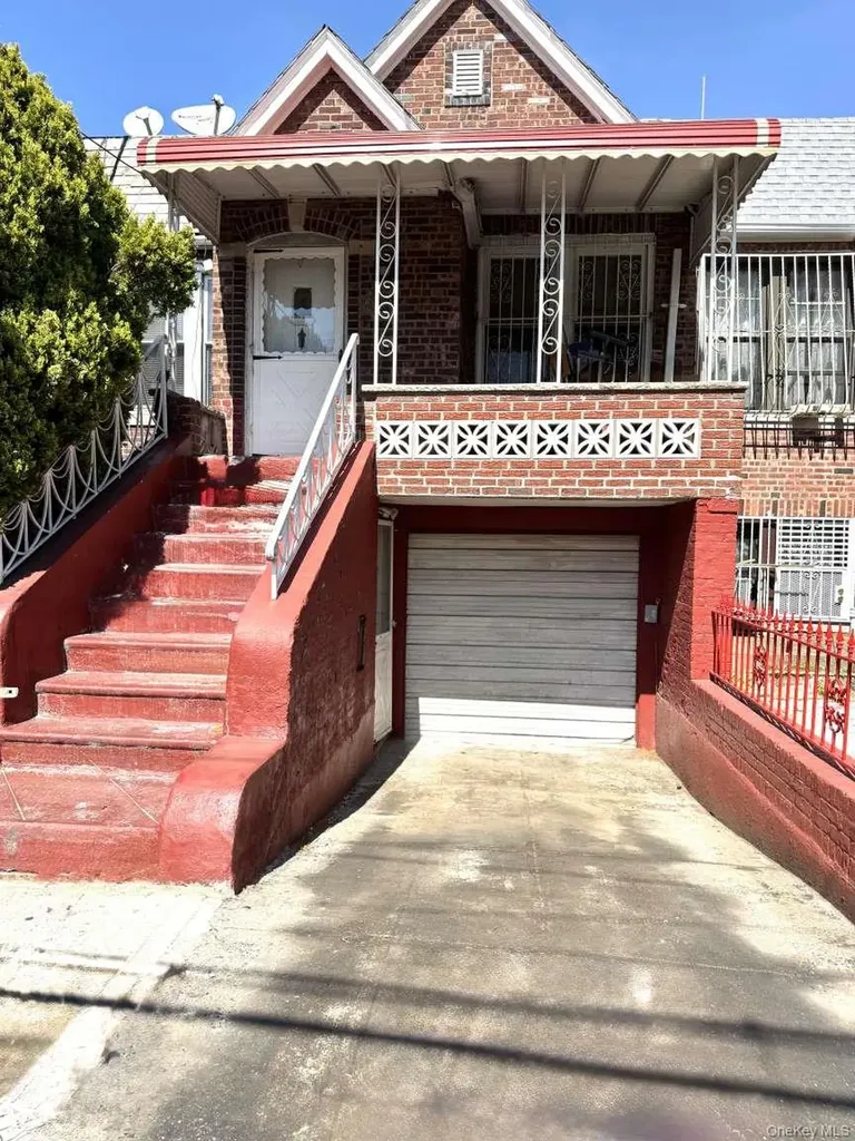 625 E 93rd Street Brooklyn NY 11236