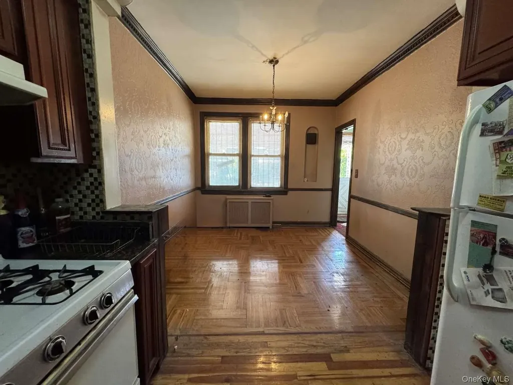 625 E 93rd Street Brooklyn NY 11236