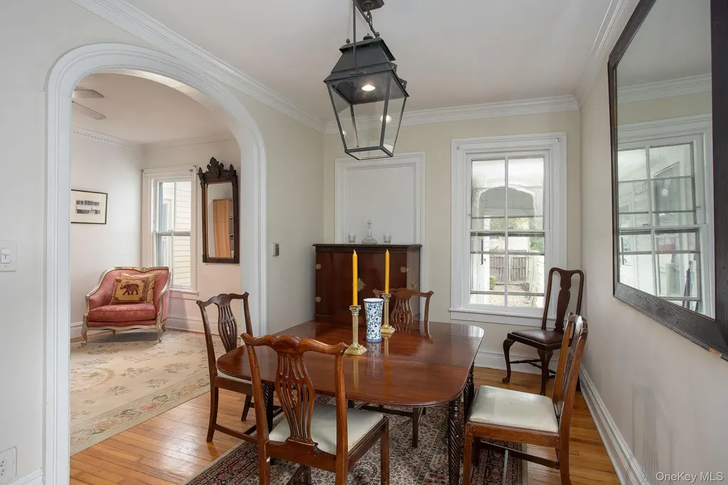 562 State Street Hudson NY 12534