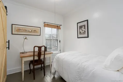 562 State Street Hudson NY 12534