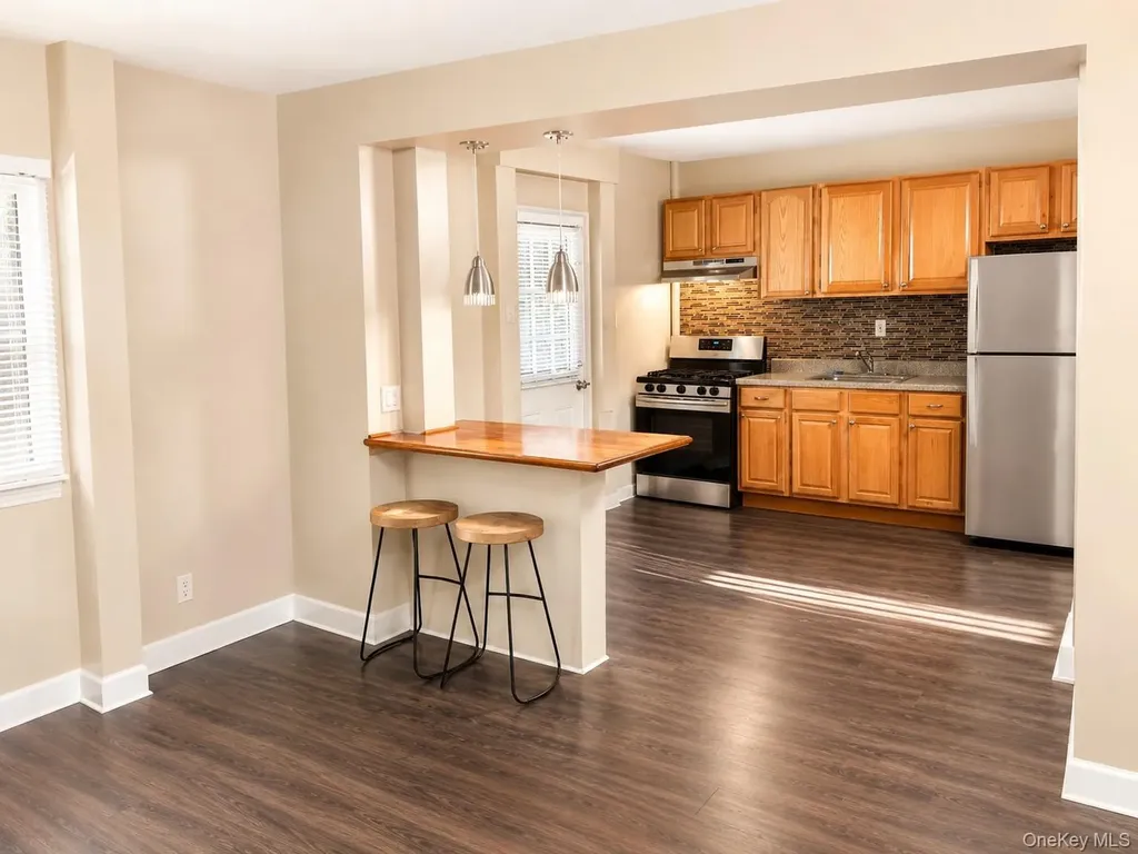 36 Cooper Street Babylon NY 11702
