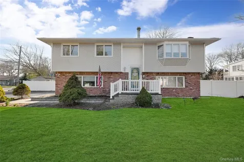 1264 Locust Avenue Bohemia NY 11716