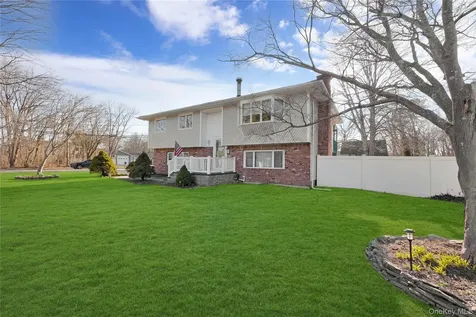 1264 Locust Avenue Bohemia NY 11716