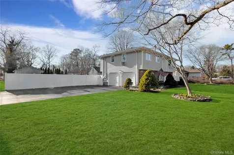 1264 Locust Avenue Bohemia NY 11716