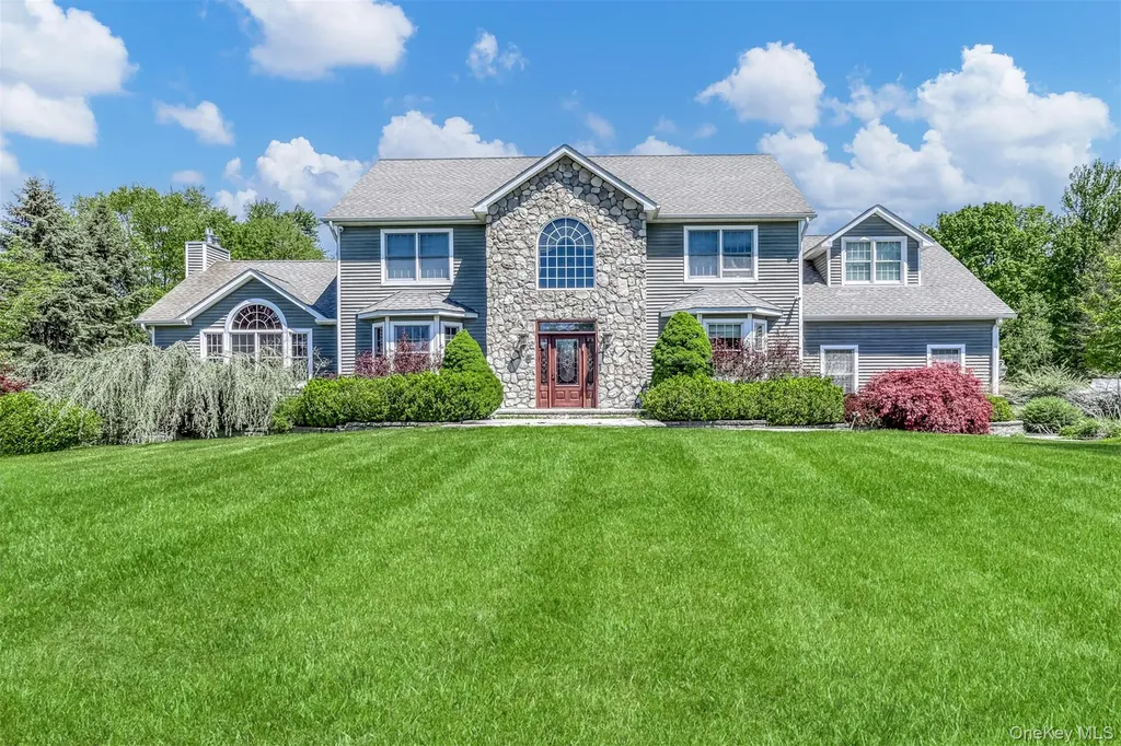 2 Garnett Hill Road Chester NY 10918