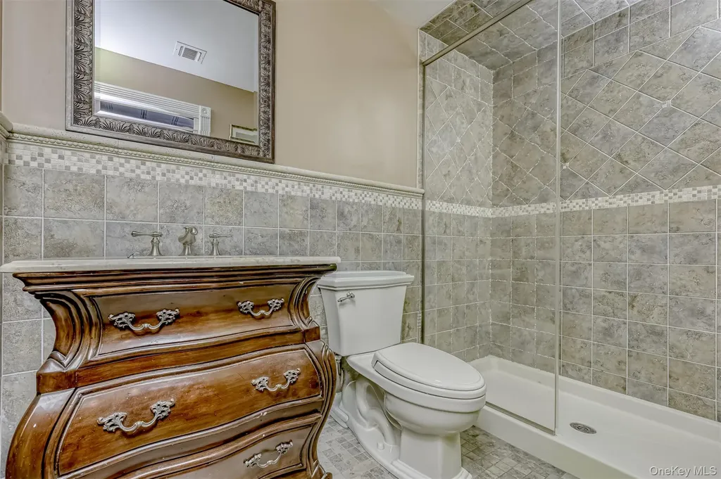 2 Garnett Hill Road Chester NY 10918