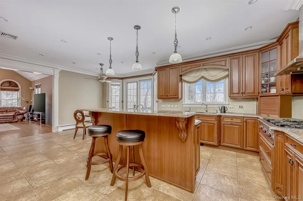2 Garnett Hill Road Chester NY 10918