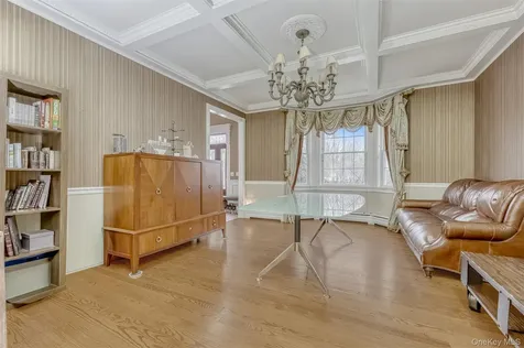 2 Garnett Hill Road Chester NY 10918