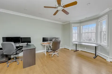 2 Garnett Hill Road Chester NY 10918