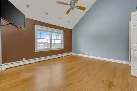 2 Garnett Hill Road Chester NY 10918
