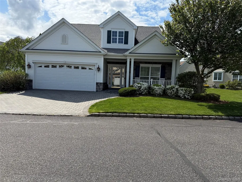 54 Louden Loop Mount Sinai NY 11766
