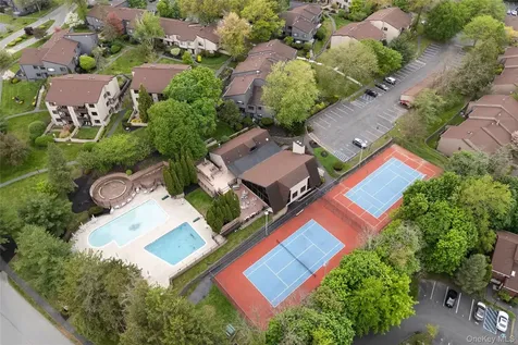 1608 Mulberry Court Poughkeepsie NY 12603