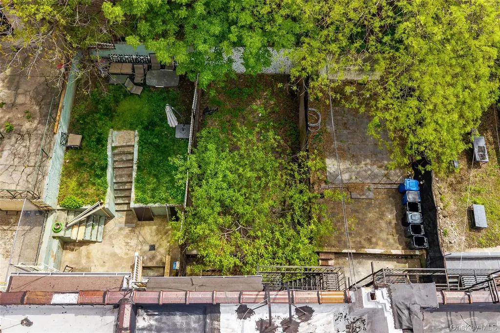 1068 Walton Avenue Bronx NY 10452