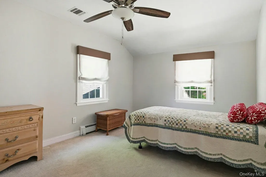 2 Ashley Place Glen Head NY 11545