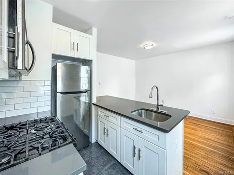 811 Courtlandt Avenue Bronx NY 10451