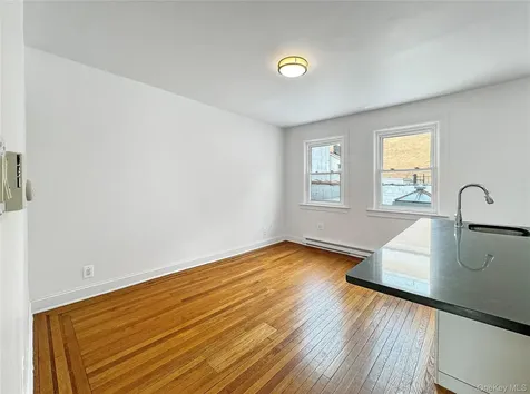 811 Courtlandt Avenue Bronx NY 10451