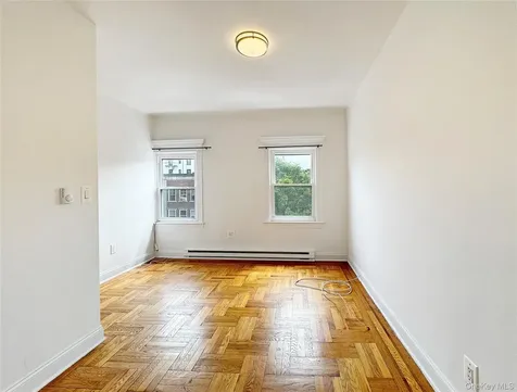 811 Courtlandt Avenue Bronx NY 10451