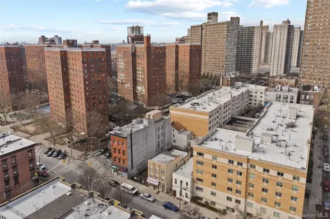 811 Courtlandt Avenue Bronx NY 10451