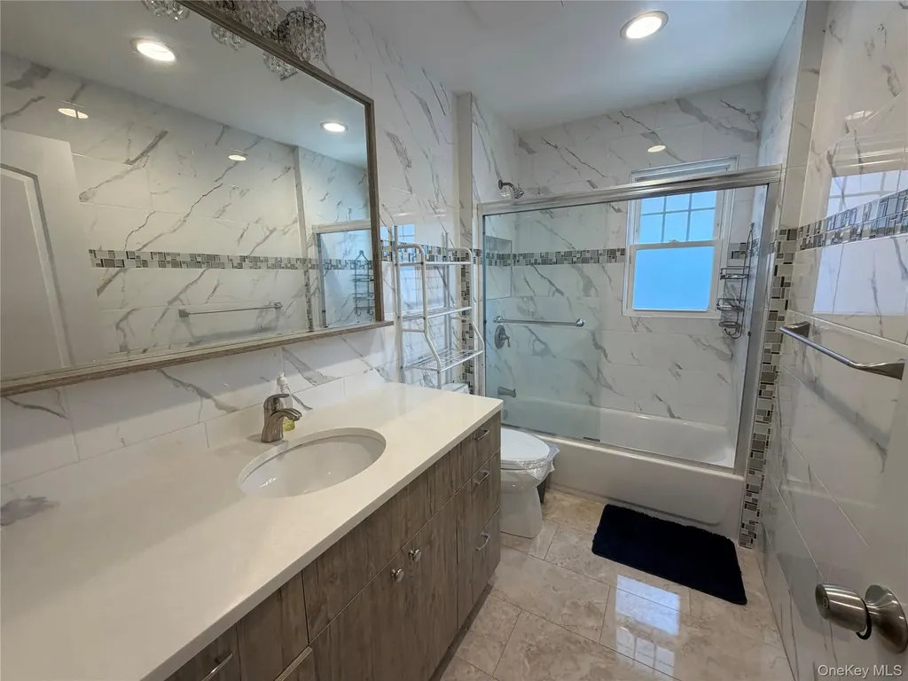 58-04 264th Street Flushing NY 11362
