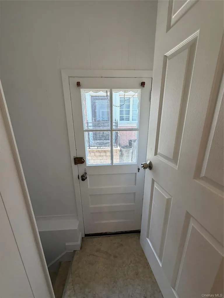 58-04 264th Street Flushing NY 11362