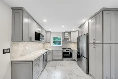 21 E Cedar Street Mount Vernon NY 10552