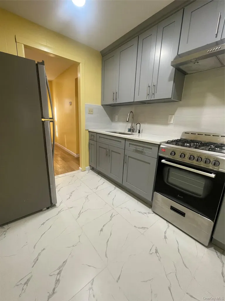 2585 Beach Drive Merrick NY 11566
