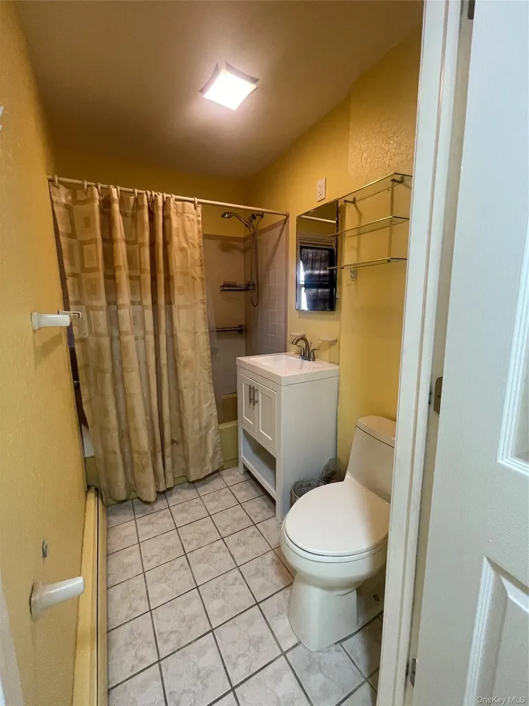 2585 Beach Drive Merrick NY 11566