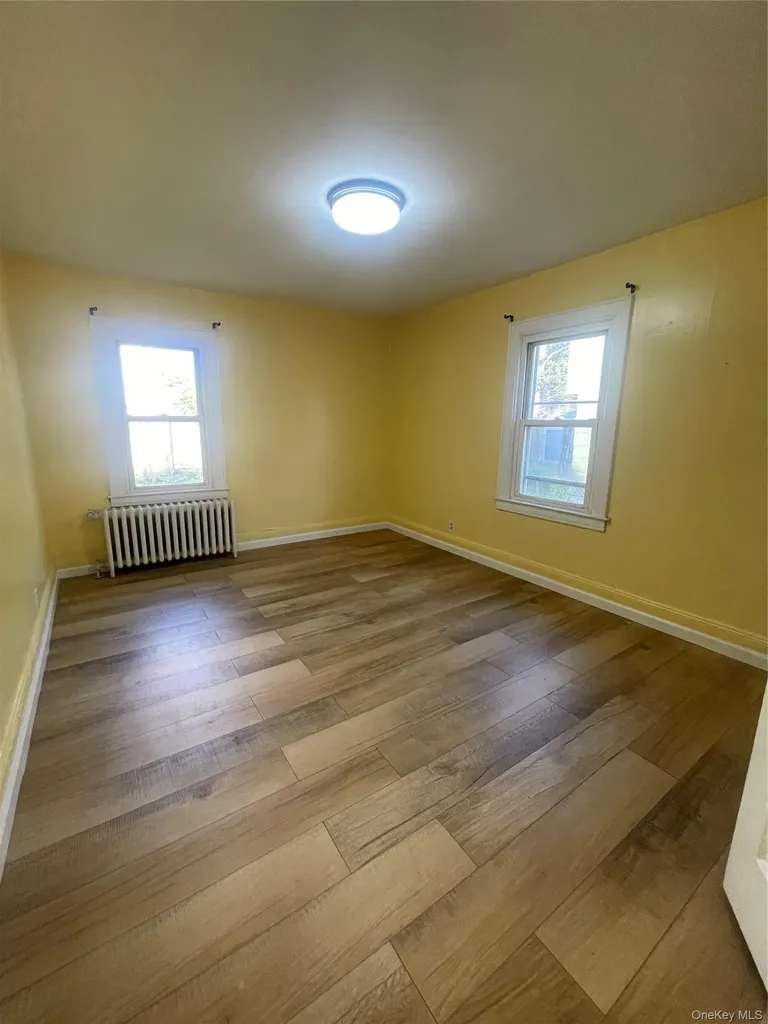 2585 Beach Drive Merrick NY 11566