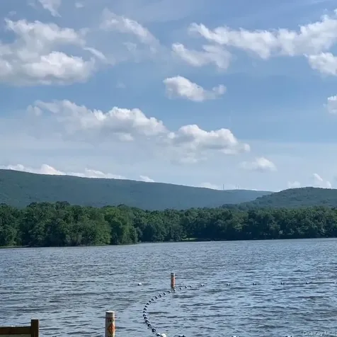 18 Alphonsa Court Salisbury Mills NY 12577