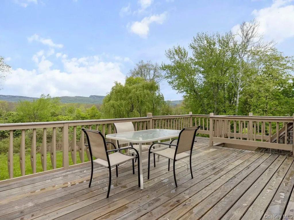 231 State Route 208 New Paltz NY 12561