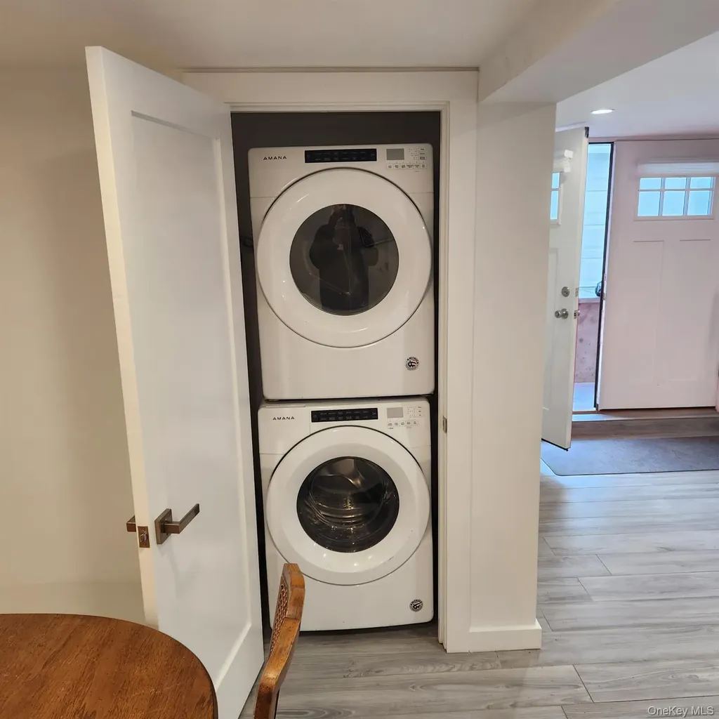 226 E Pine Street Long Beach NY 11561