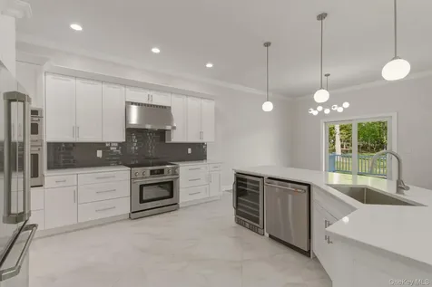 95 Grassy Pond Drive Smithtown NY 11787