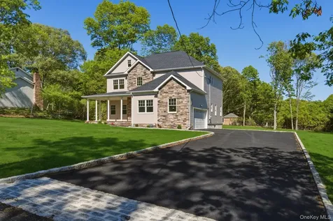 95 Grassy Pond Drive Smithtown NY 11787