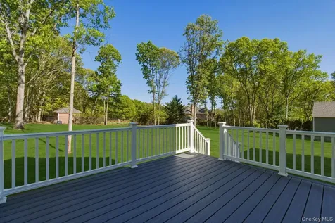 95 Grassy Pond Drive Smithtown NY 11787