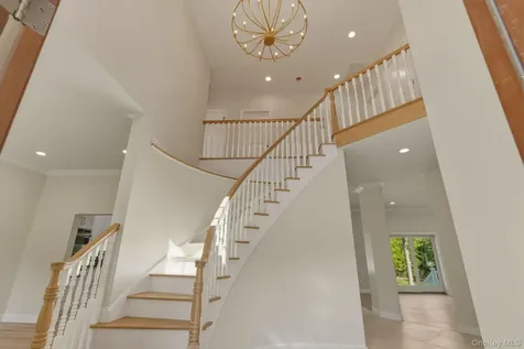 95 Grassy Pond Drive Smithtown NY 11787