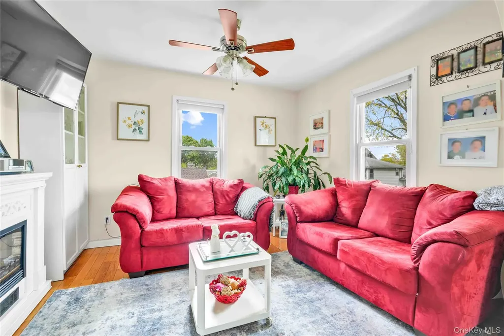 62 Leaman Place Lynbrook NY 11563