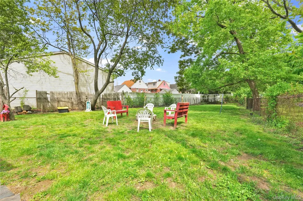 62 Leaman Place Lynbrook NY 11563
