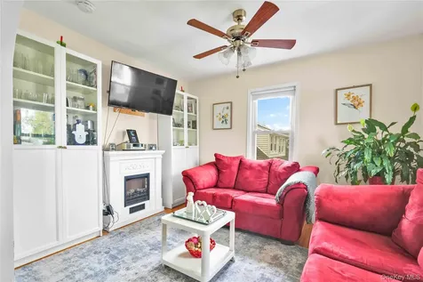 62 Leaman Place Lynbrook NY 11563