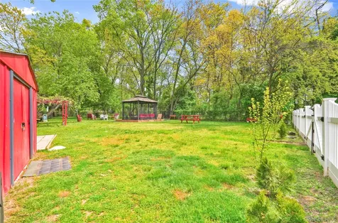 62 Leaman Place Lynbrook NY 11563