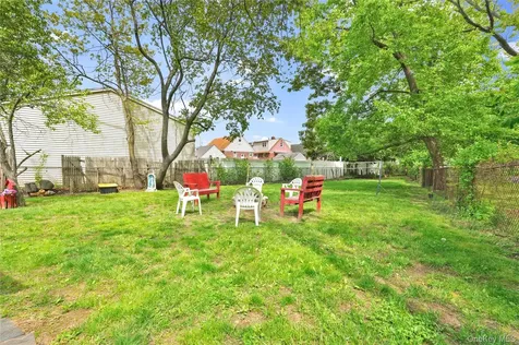 62 Leaman Place Lynbrook NY 11563