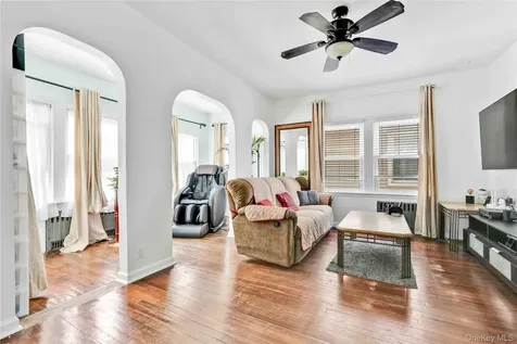 62 Leaman Place Lynbrook NY 11563